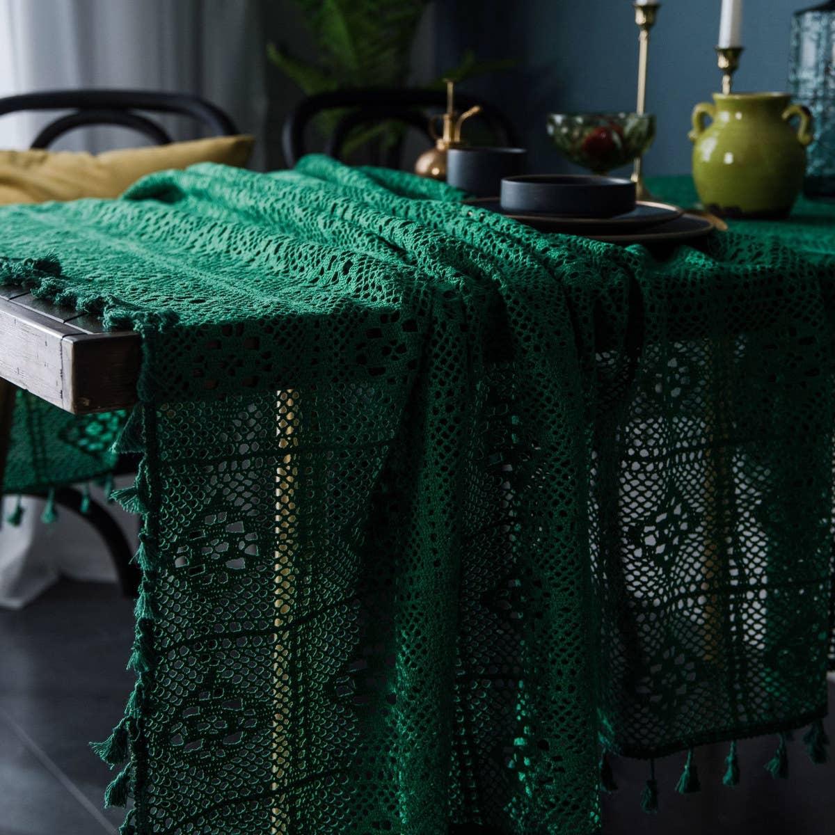 VINTAGE CROCHET OPENWORK TABLECLOTH