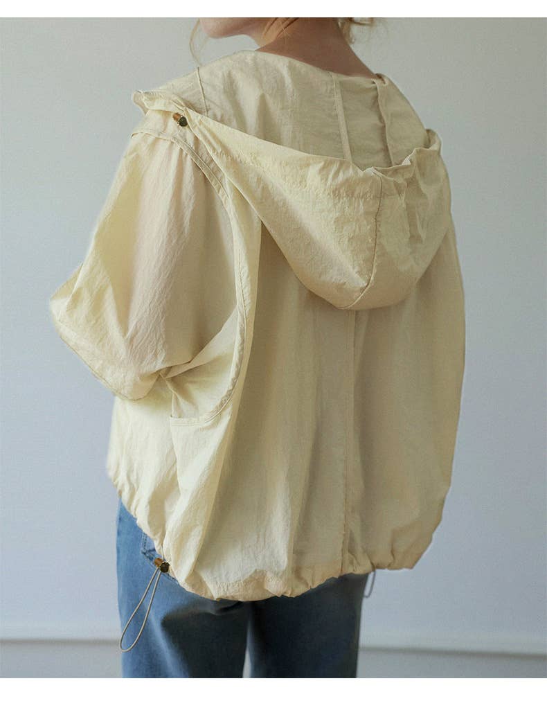 Breathable drawstring hooded sunscreen coat