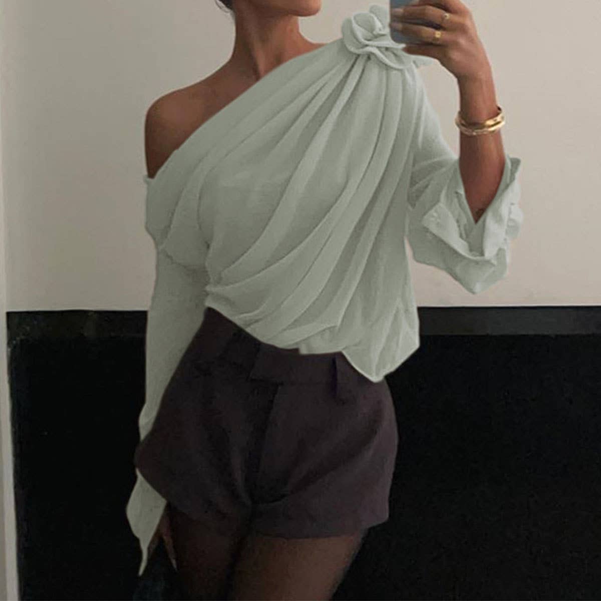 CHIC STREET HOTTIE SLANT SHOULDER SLIM-FIT SHIRT