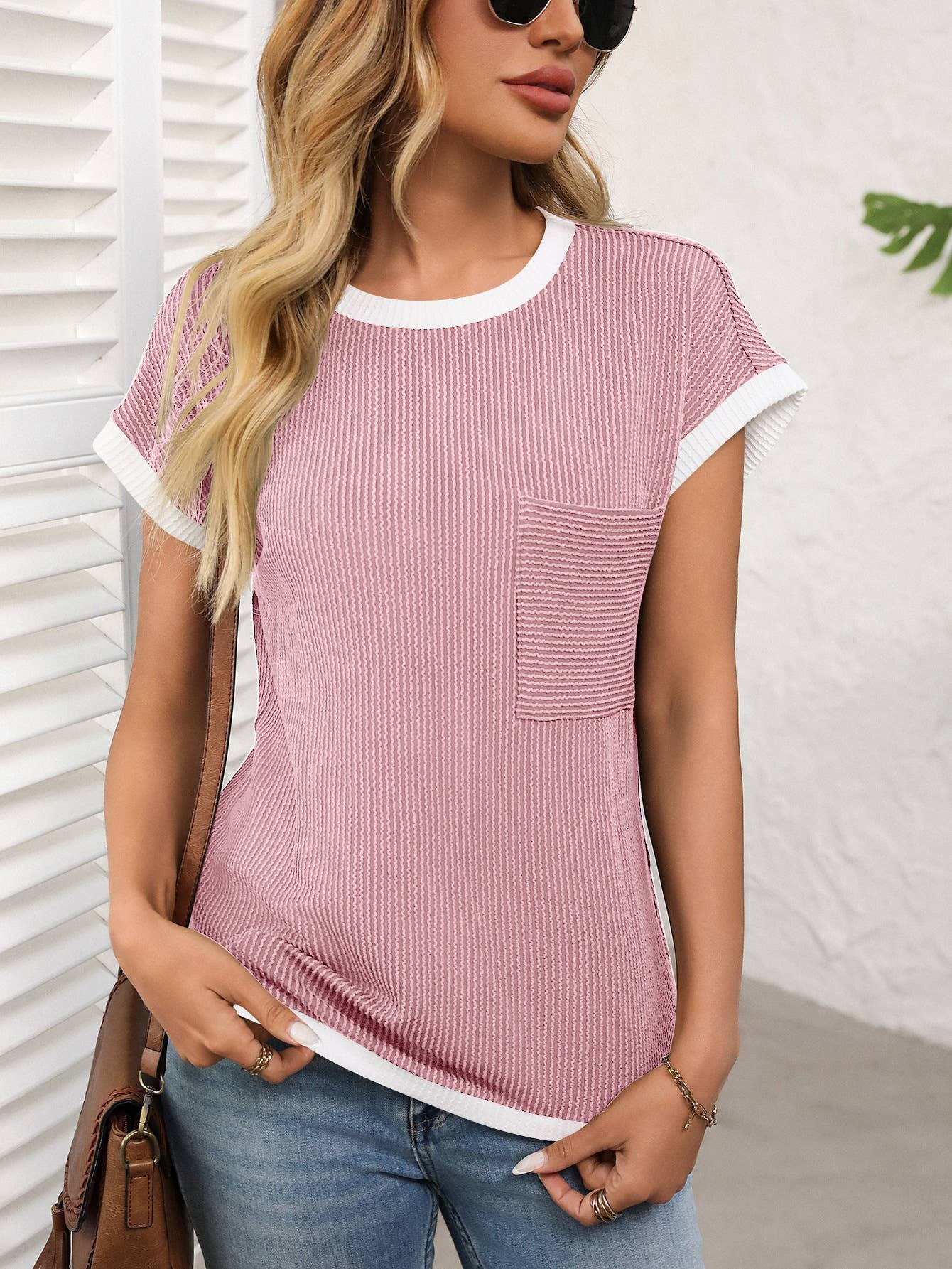 Crew-neck knitted twist strip casual T-shirt