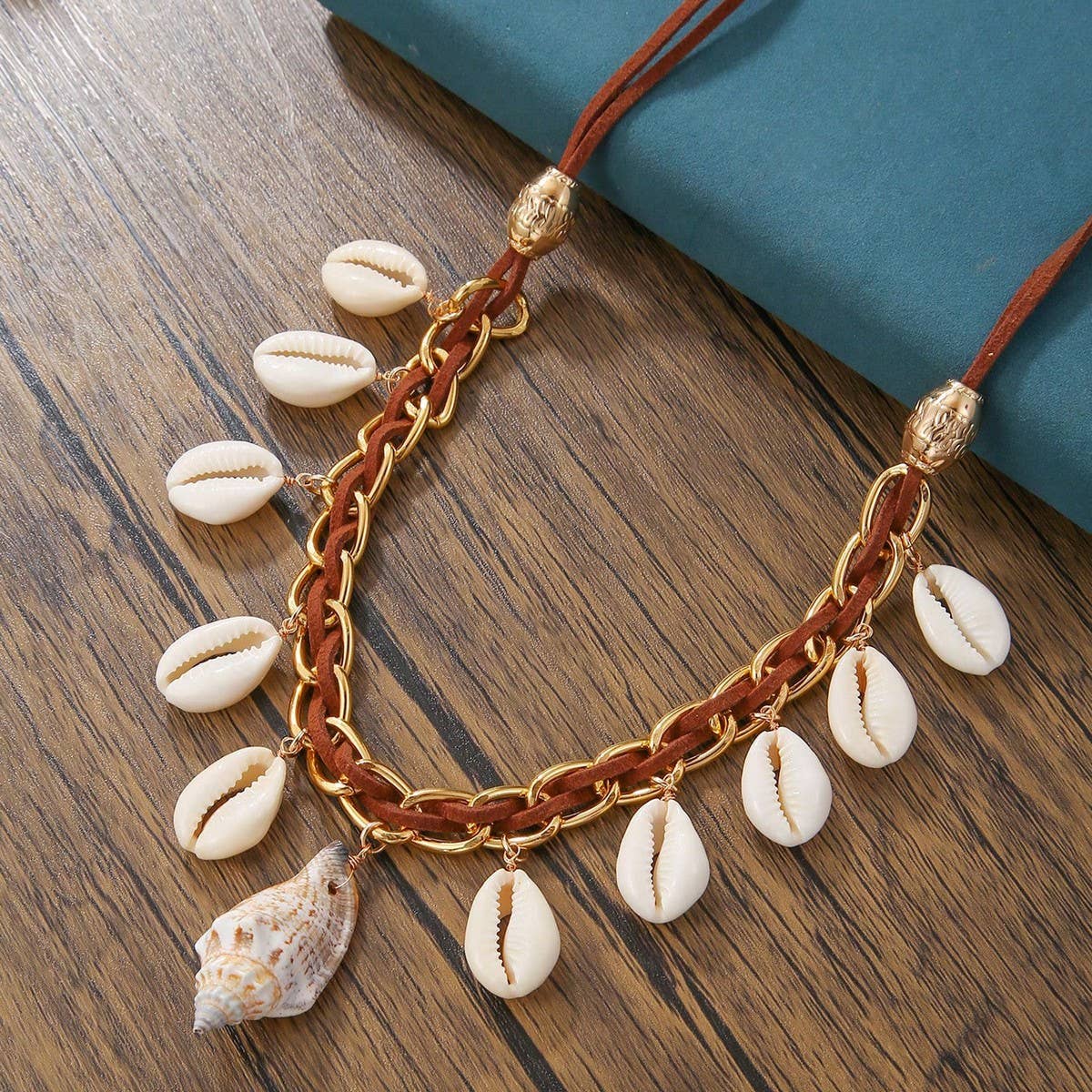BOHEMIAN CASUAL SHELL PENDANT NECKLACE_CWAJE1558