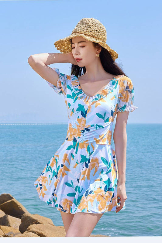 CWMW0868_V-NECK PRINTED SHORT-SLEEVED ONE-PIECE SWIMSUIT