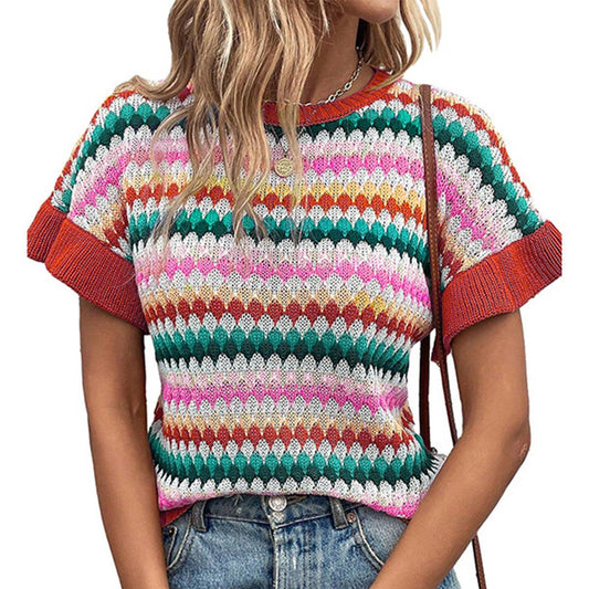 Color-matching knit short-sleeved sweater