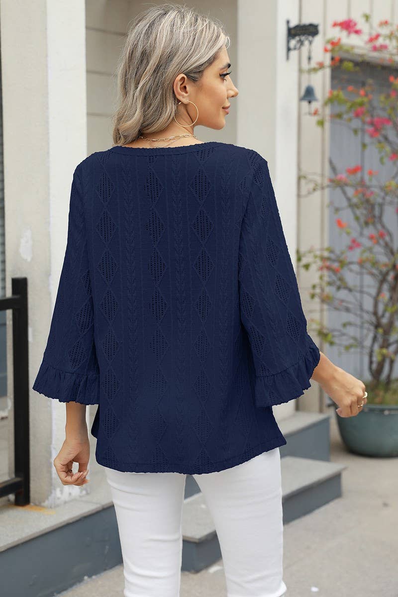 CWTBLL3672_V-NECK DIAMOND CHECK HOLLOW TRUMPET SLEEVE TOP