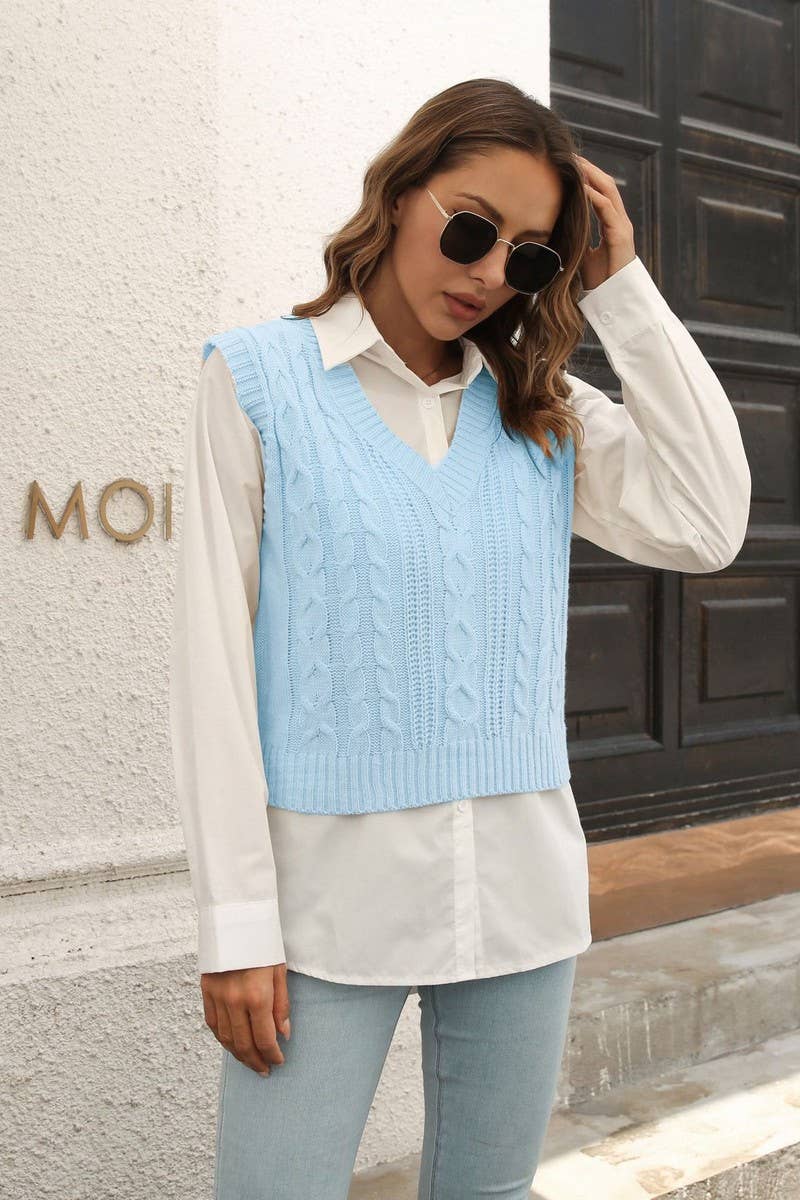 CWOV0486_V-NECK CABLE KNIT SHORT SWEATER VEST