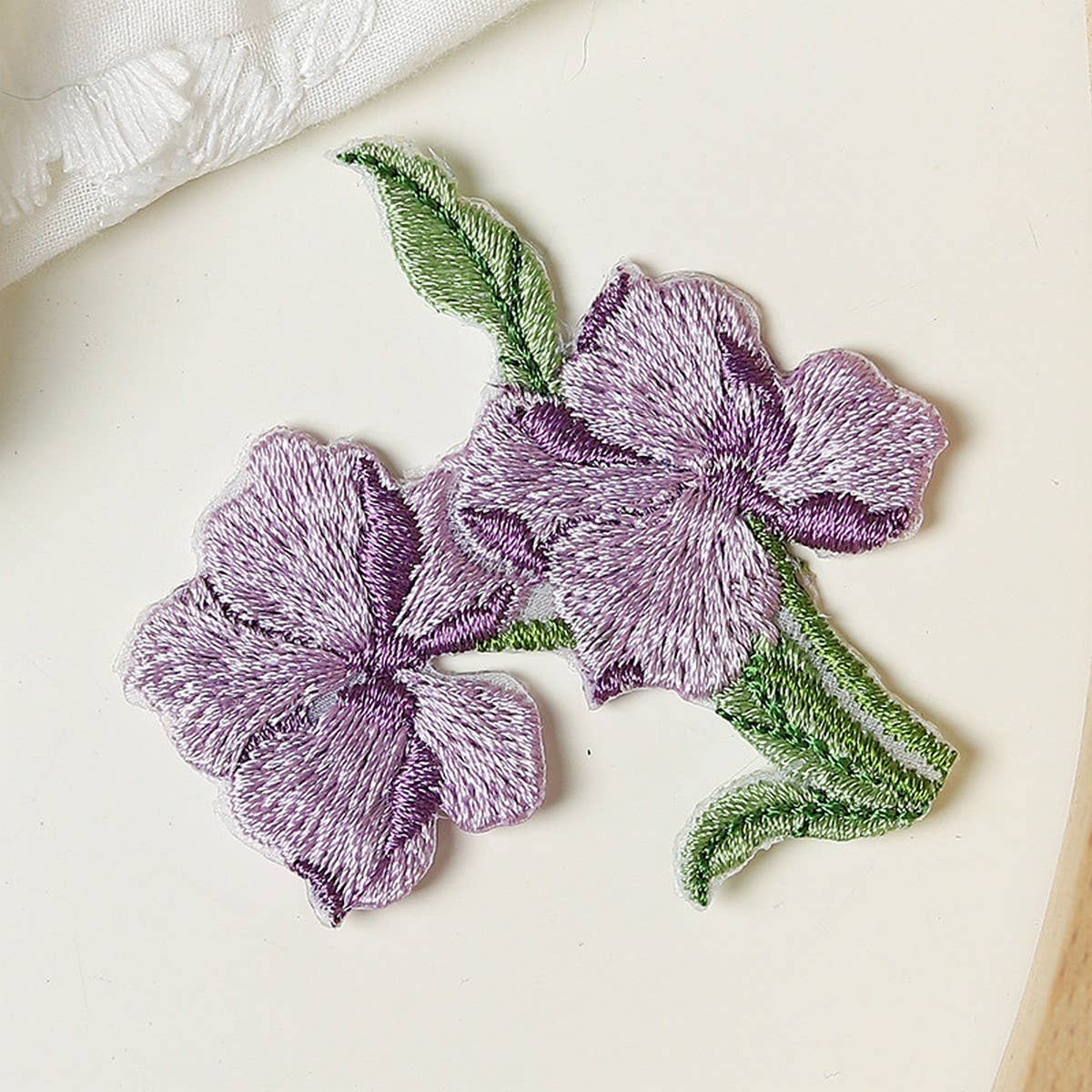 3D Flower Embroidered Patch for Stain Repair_CWMM5923