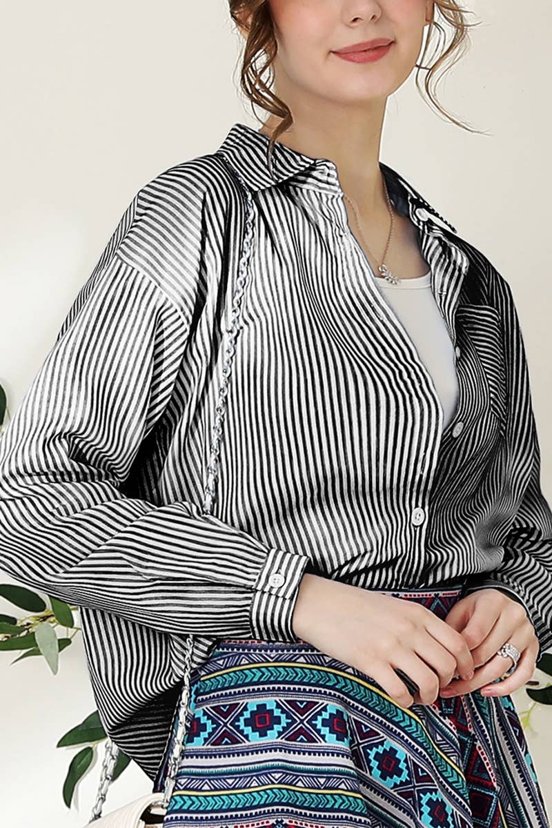 CWTSTL450_VERTICAL STRIPE BUTTON DOWN ONE POCKET SHIRTS