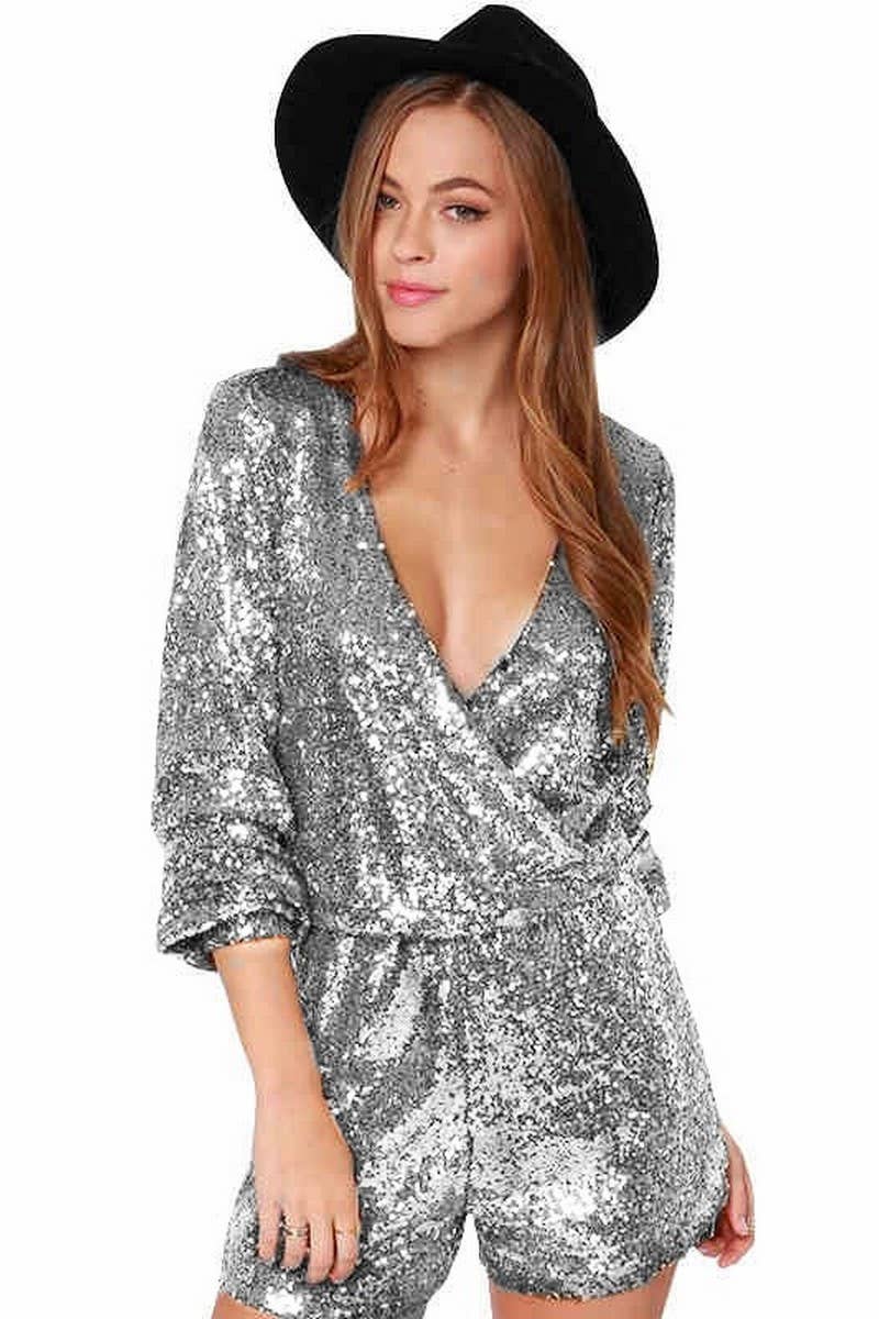 CWSJS1300_DEEP V LONG SLEEVE HIP-HUGGING SEQUINED JUMPSUIT