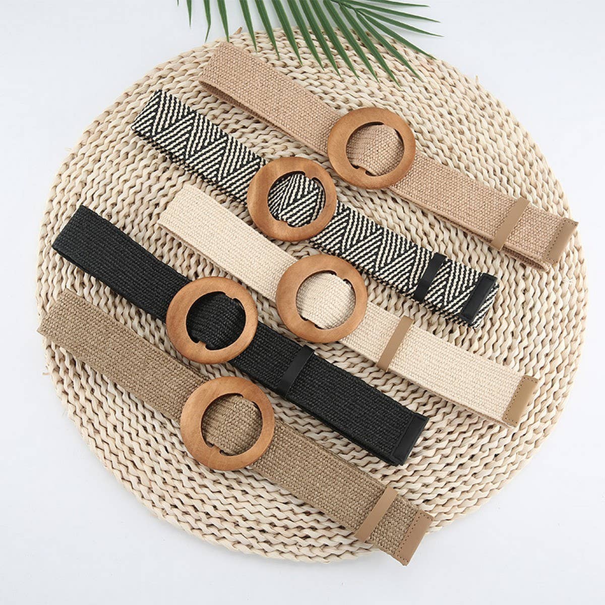 CWABE1176_ROUND WOODEN BUCKLE PP STRAW WOVEN BELT
