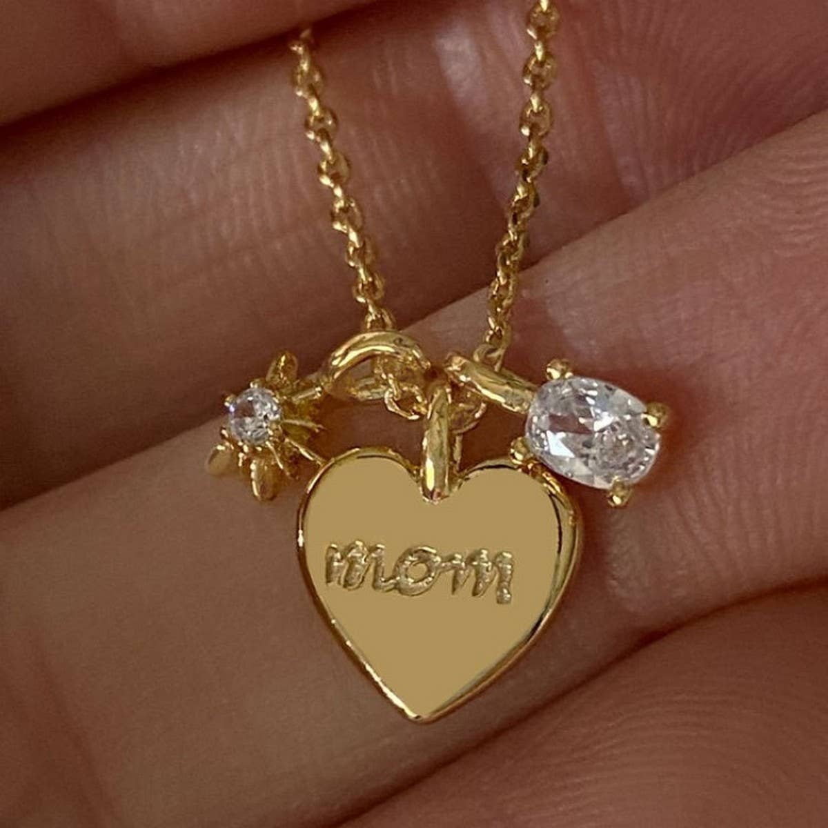 NEW CREATIVE LETTER ZIRCON LOVE PENDANT NECKLACE