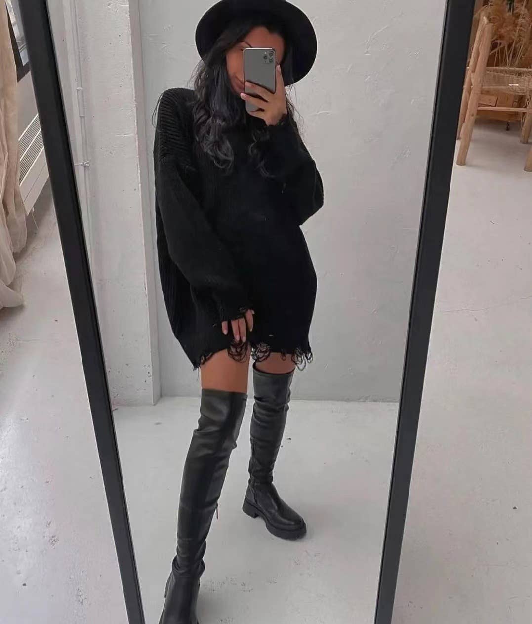 CREW-NECK SWEATER DRESS WITH A HOLE IN THE HEM