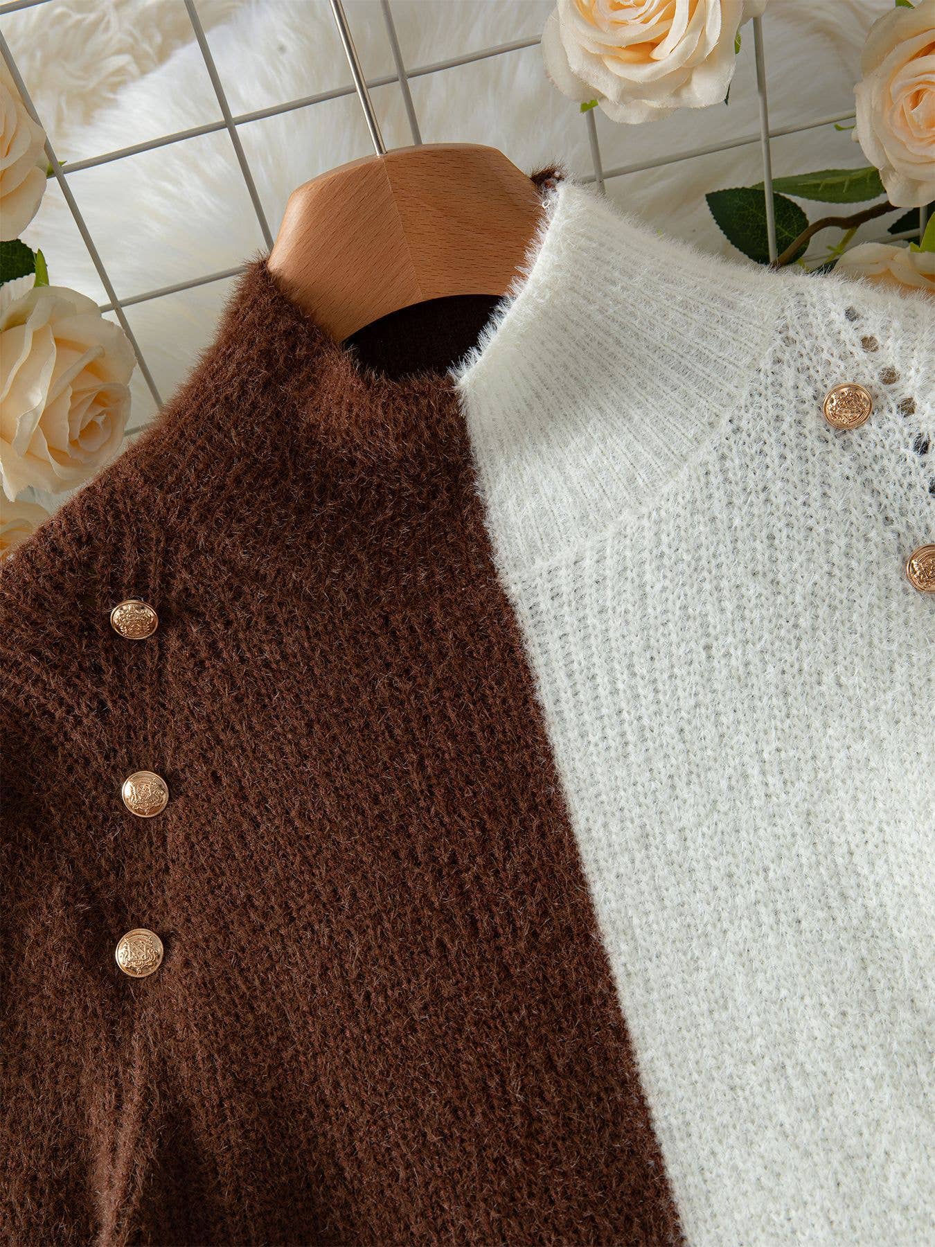 Design-sense color-blocked button knit sweater