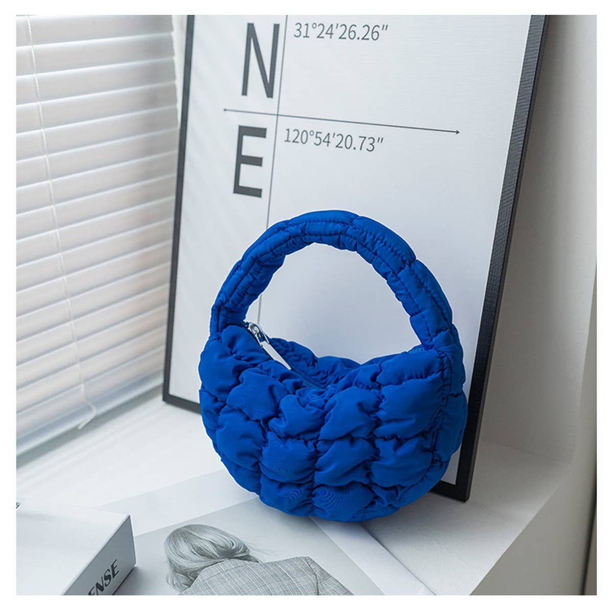 Stylish Plaid Puffy Cloud Handbag  Mini Tote_CUAB00506