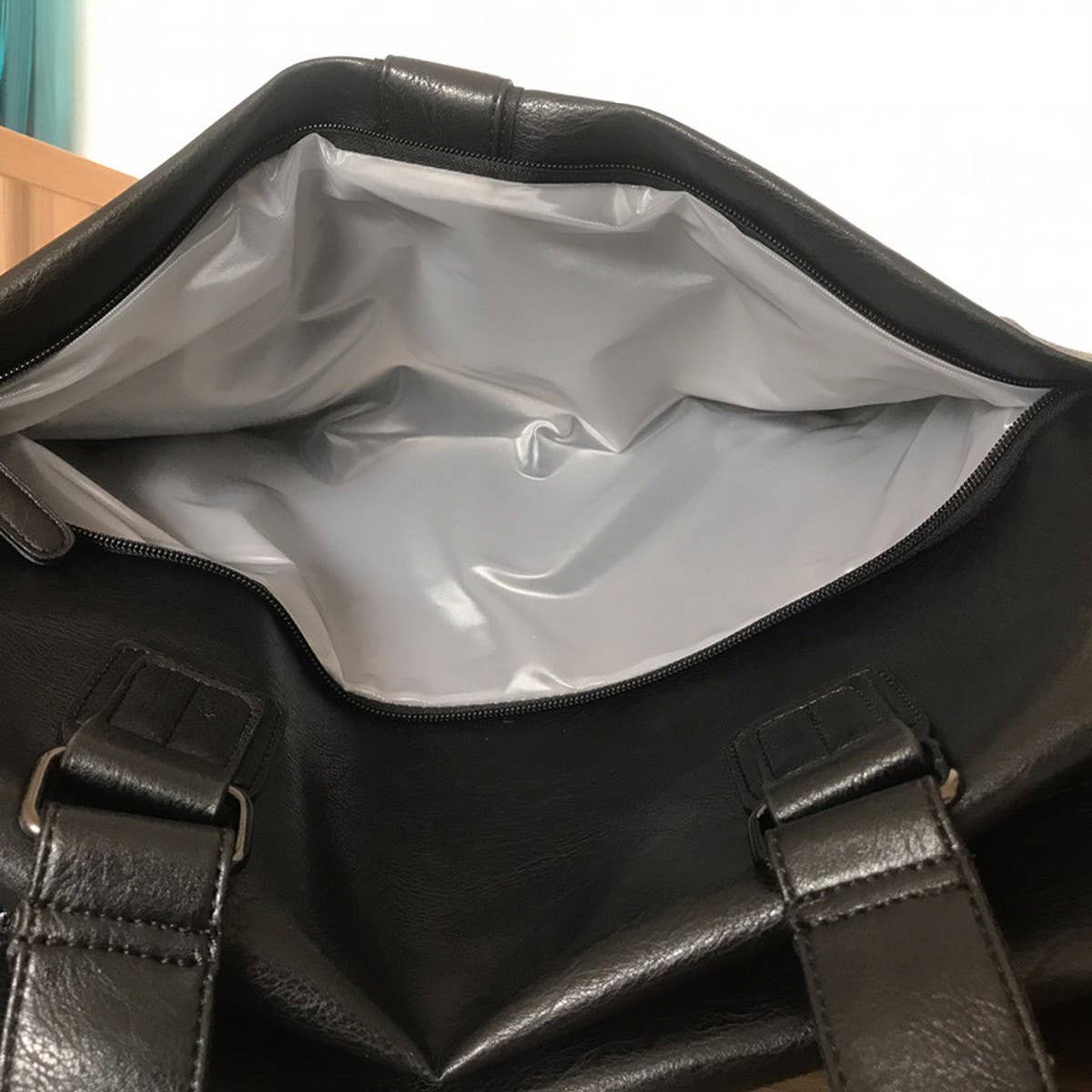 Large Gym Travel Bag with Wet & Dry Separation_CWAB5180
