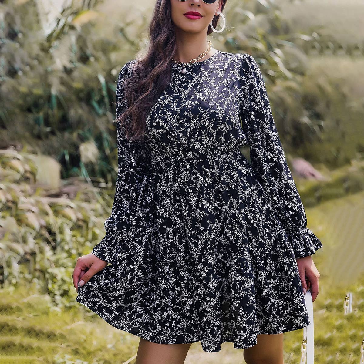 CREW NECK LONG SLEEVE PRINTED WAIST DRESS