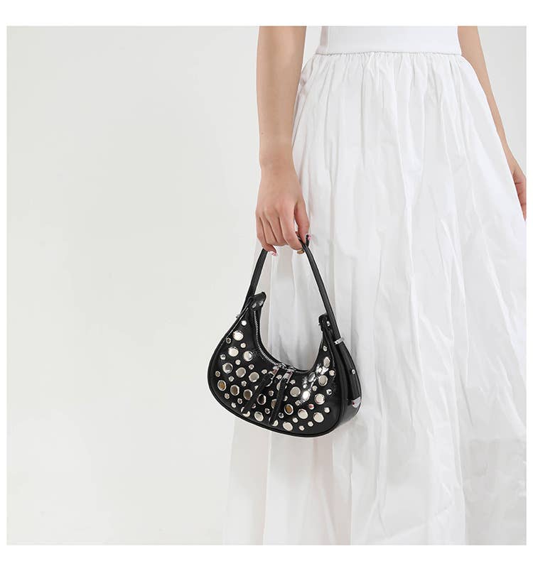 Rivet fashionable casual single-shoulder bag