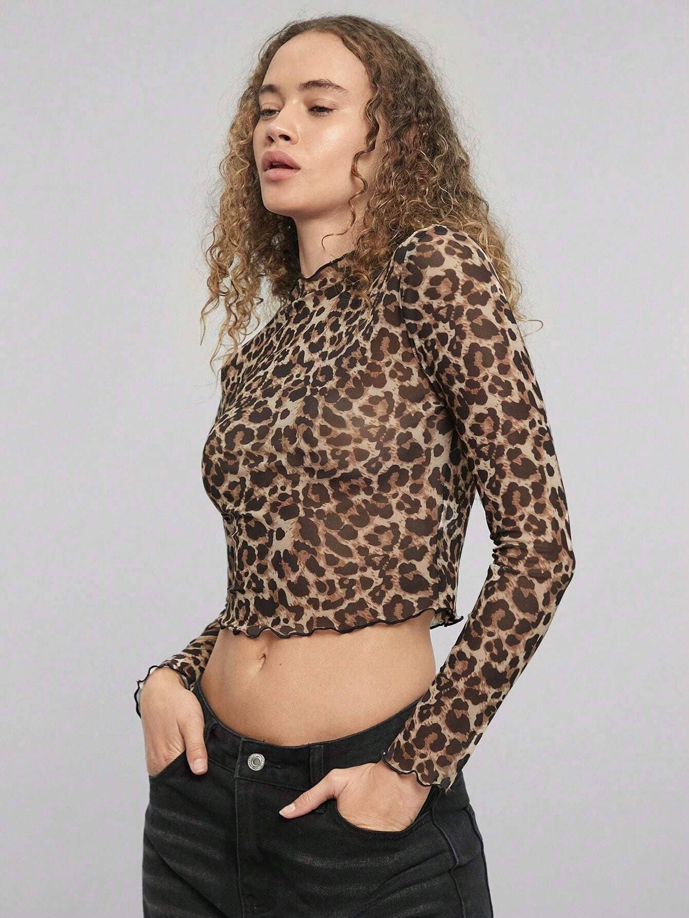 A tulle leopard stand-up collar short T-shirt