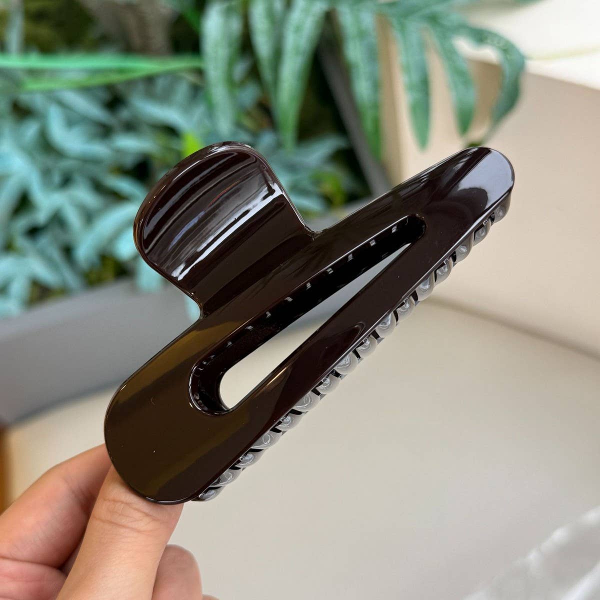 CWAHA4557_HOLLOW WATER DROP BUTTERFLY BUCKLE HAIRPIN