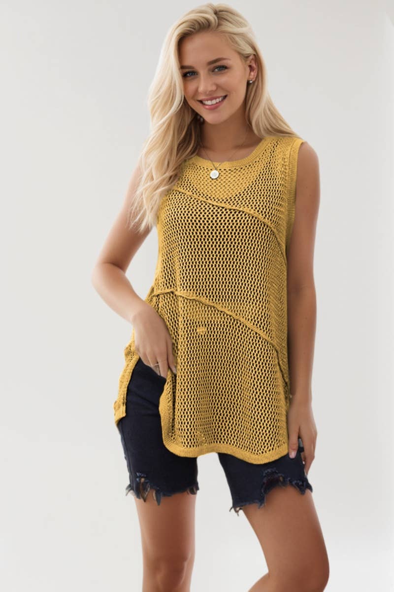 CWTBLSL0297_CUT-OUT SLEEVELESS KNIT CREW NECK TOP