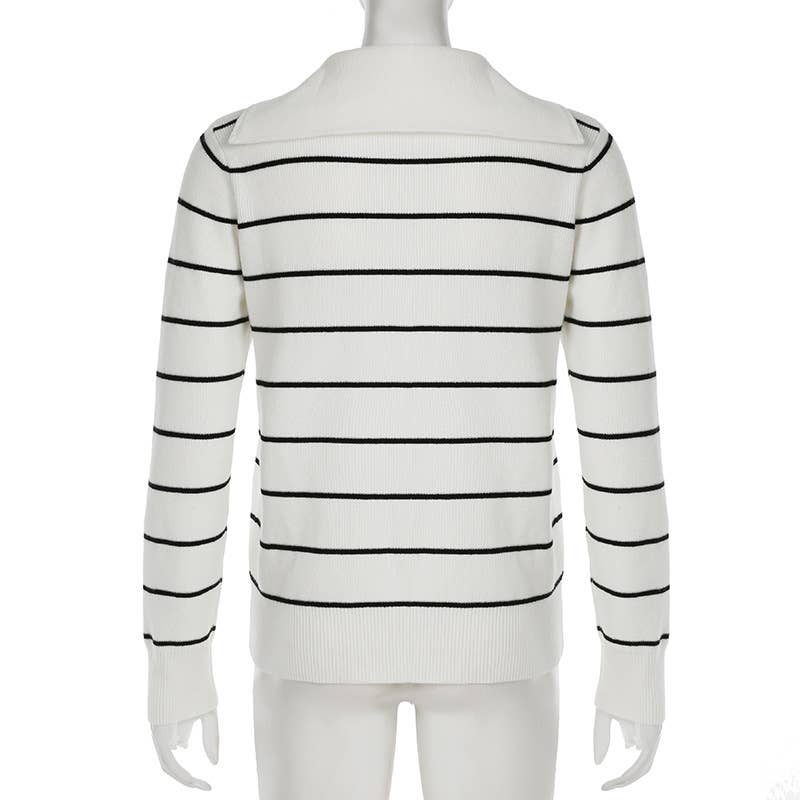 BLACK AND WHITE STRIPED ZIP-UP LAPEL SWEATER
