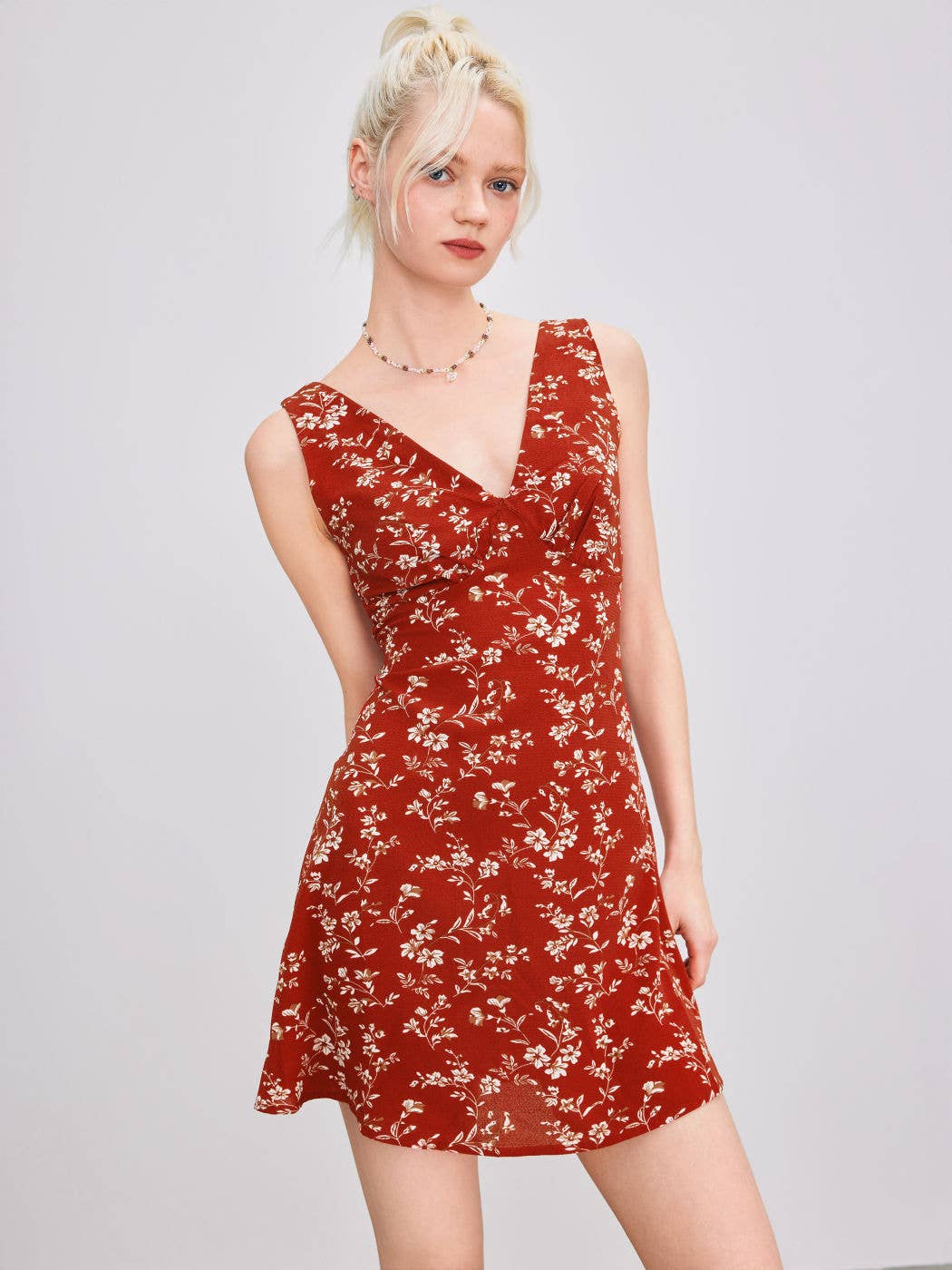 Floral design V-neck dress