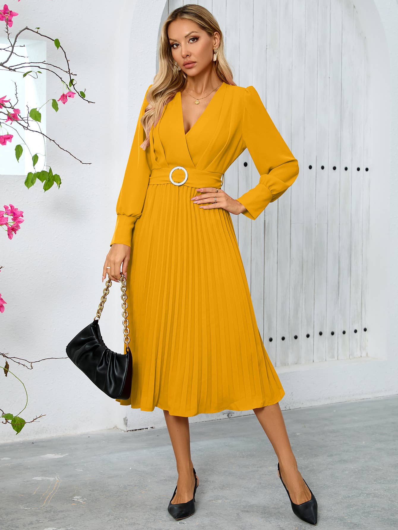 Elegant Pleated V-Neck Long Sleeve Bodycon Dress