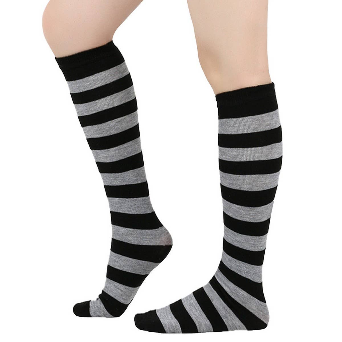 CWMM10073_STRIPED KNEE-HIGH SOCKS FOR CHRISTMAS