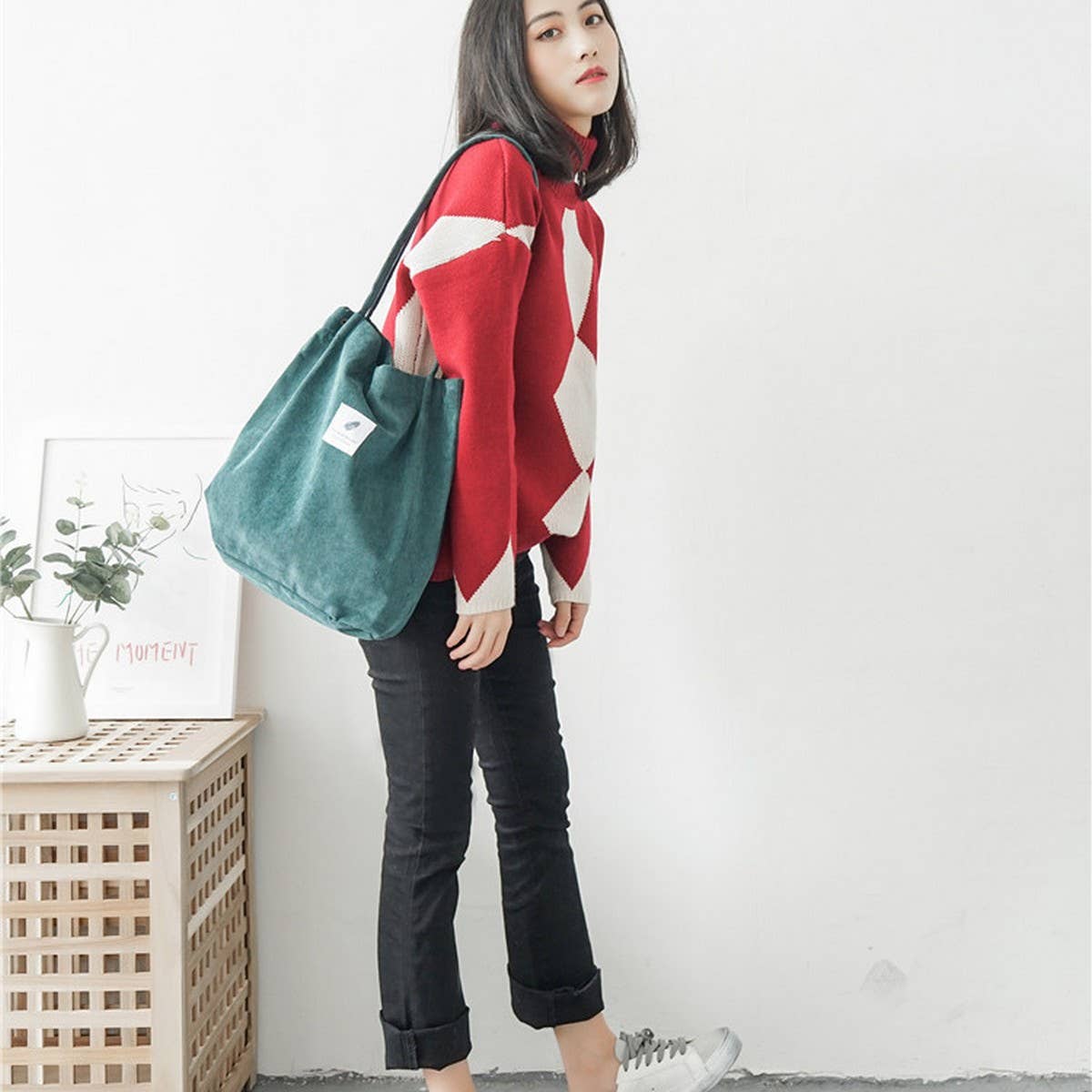 CWAB3911_CORDUROY SNAP-BUTTON LARGE-CAPACITY SHOULDER BAG