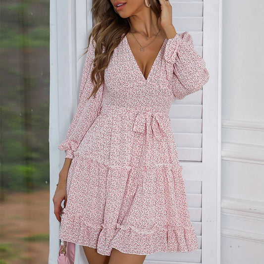 BELT-UP DRESS WITH DEEP V-NECK AND WAIST