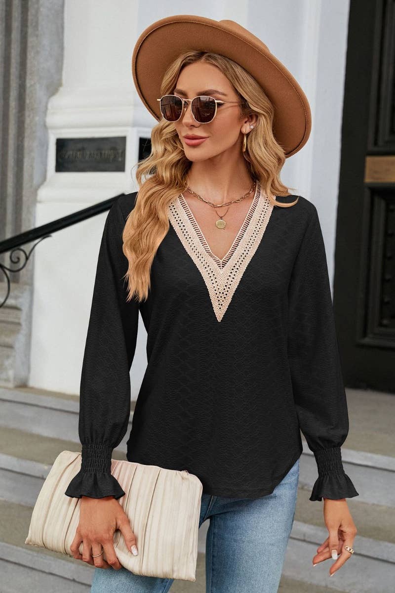 CWTBLL2822_LACE LACE PATCHWORK V-NECK LONG SLEEVE TOP