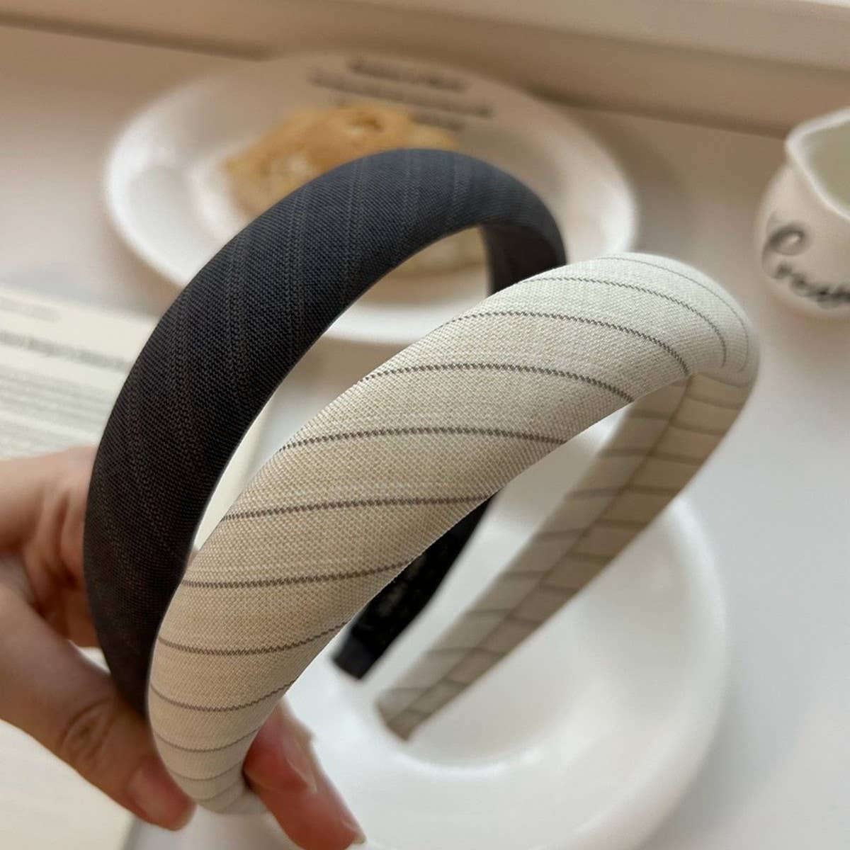 NEW HIGH-END SIMPLE STRIPED HEADBAND
