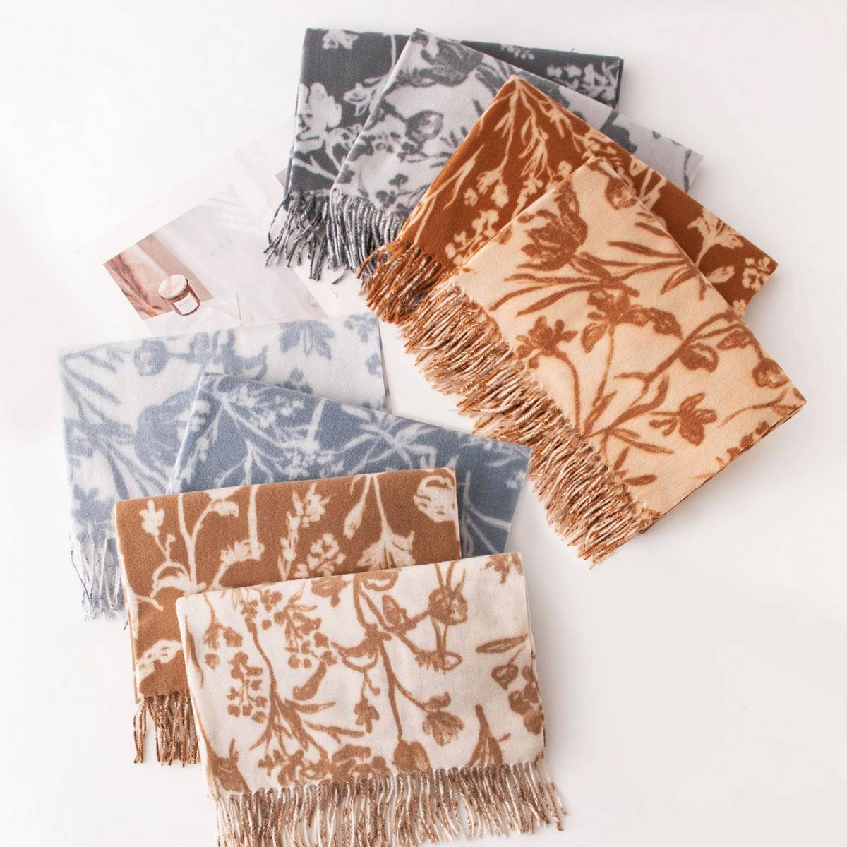 CWASC2725_NEW AUTUMN AND WINTER EXQUISITE PRINTED SCARVES