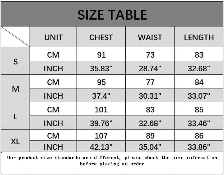 Form-fitting sleeveless single-breasted dress