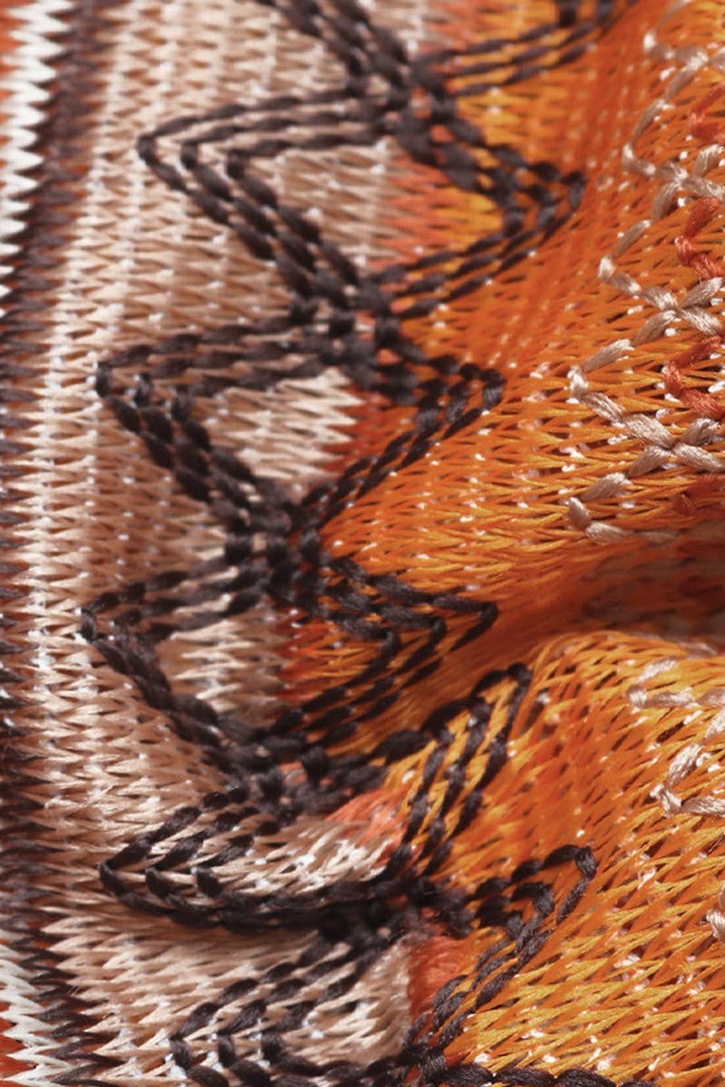 CWTTK1090_GEOMETRIC HALTER NECK SLIM FIT TANK TOP