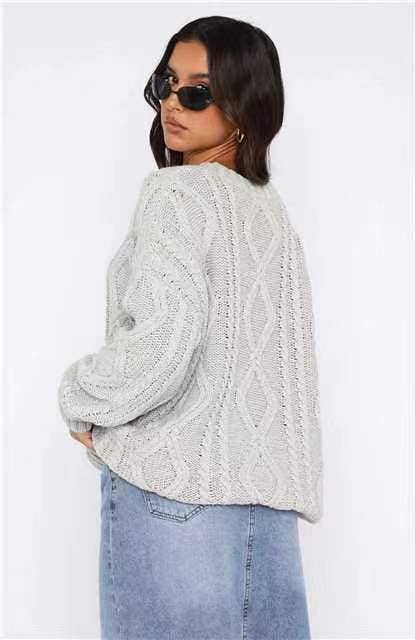 COMFORTABLE CREW-NECK LONG-SLEEVED SWEATER