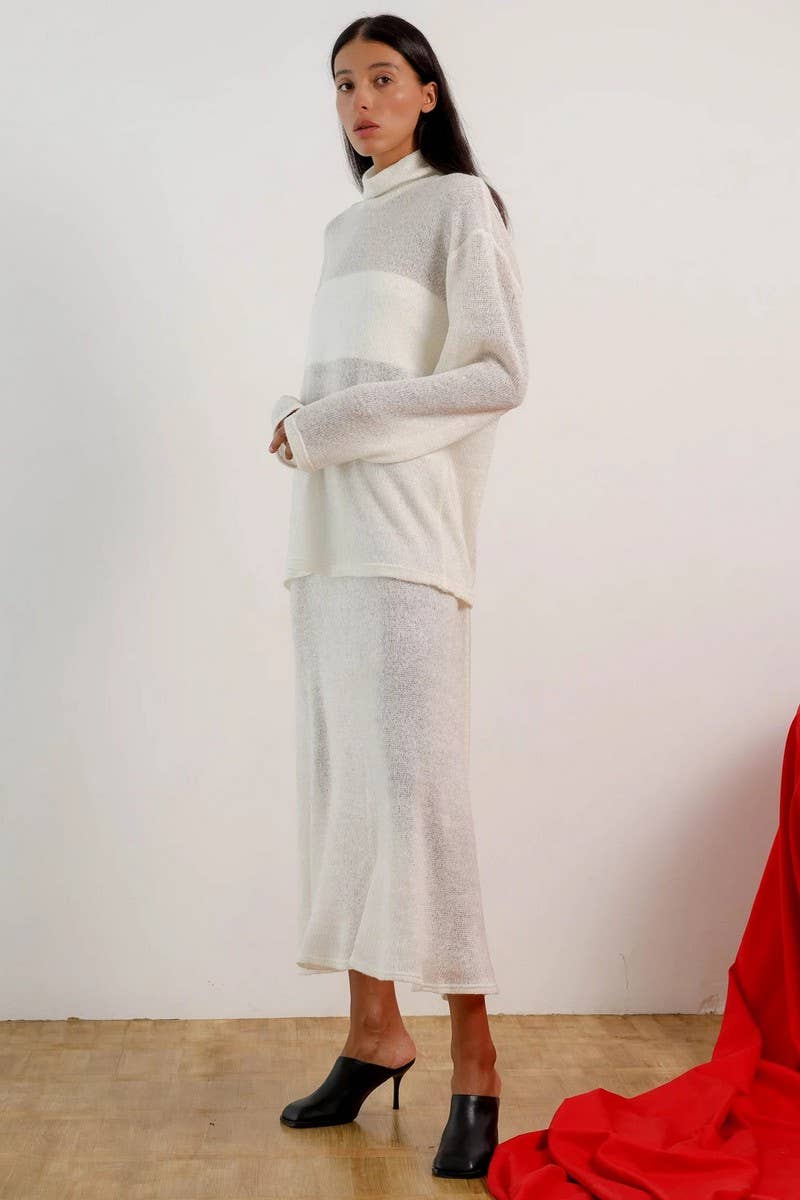 CWSTB1519_SOLID COLOR SEE-THROUGH KNITTED LONG-SLEEVED SUIT