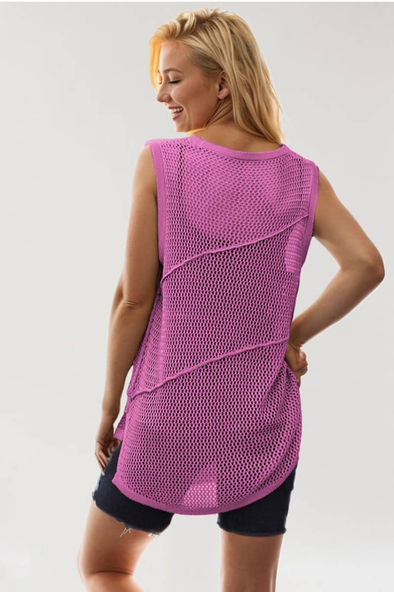 CWTBLSL0297_CUT-OUT SLEEVELESS KNIT CREW NECK TOP