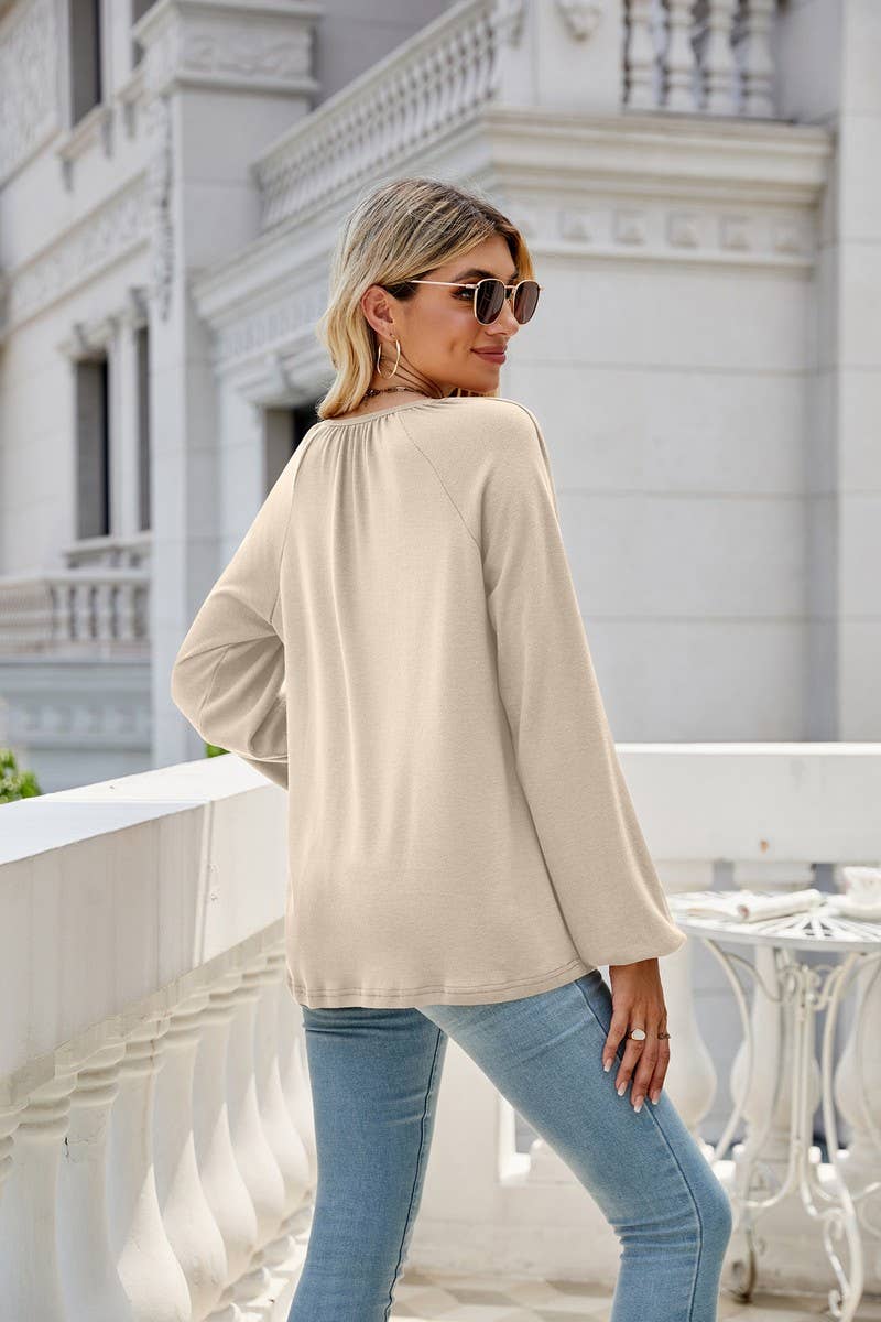 CWTBLL2413_SOLID COLOR LONGSLEEVE V-NECK PLEATED T-SHIRT TOP