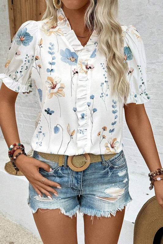 CWTBLS1795_RUFFLED V-NECK PRINTED PUFF SLEEVE SHIRT