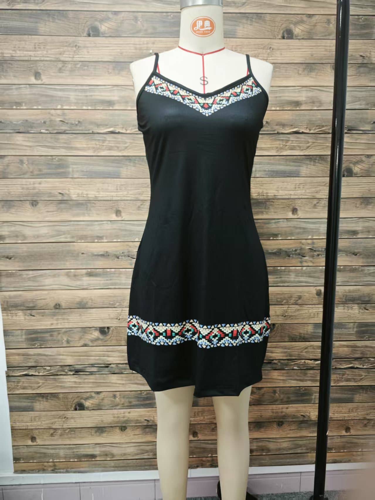 Fashionable ethnic printed sexy lace halter dress