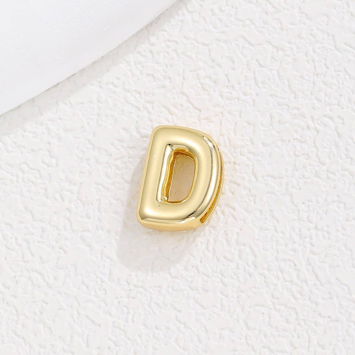 Simple Smooth 26 Letters Pendant Necklace_CWMM5874