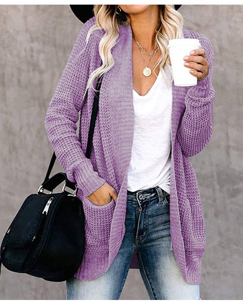 CARDIGAN WITH CURVED FRONT AND LARGE POCKET