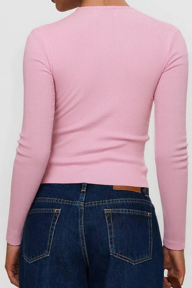 CWOCAL00756_FITTED SOLID LONG SLEEVE BUTTON KNIT TOP