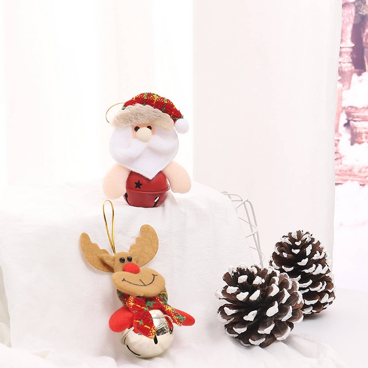 CHRISTMAS DECORATIONS DOLLS AND SMALL PENDANTS