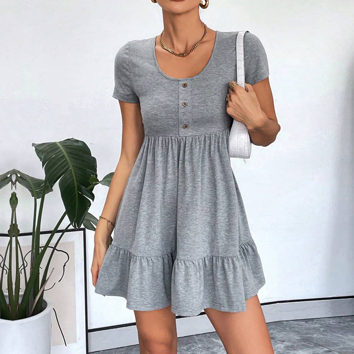 Cinched waist large hem fashion knitted dress