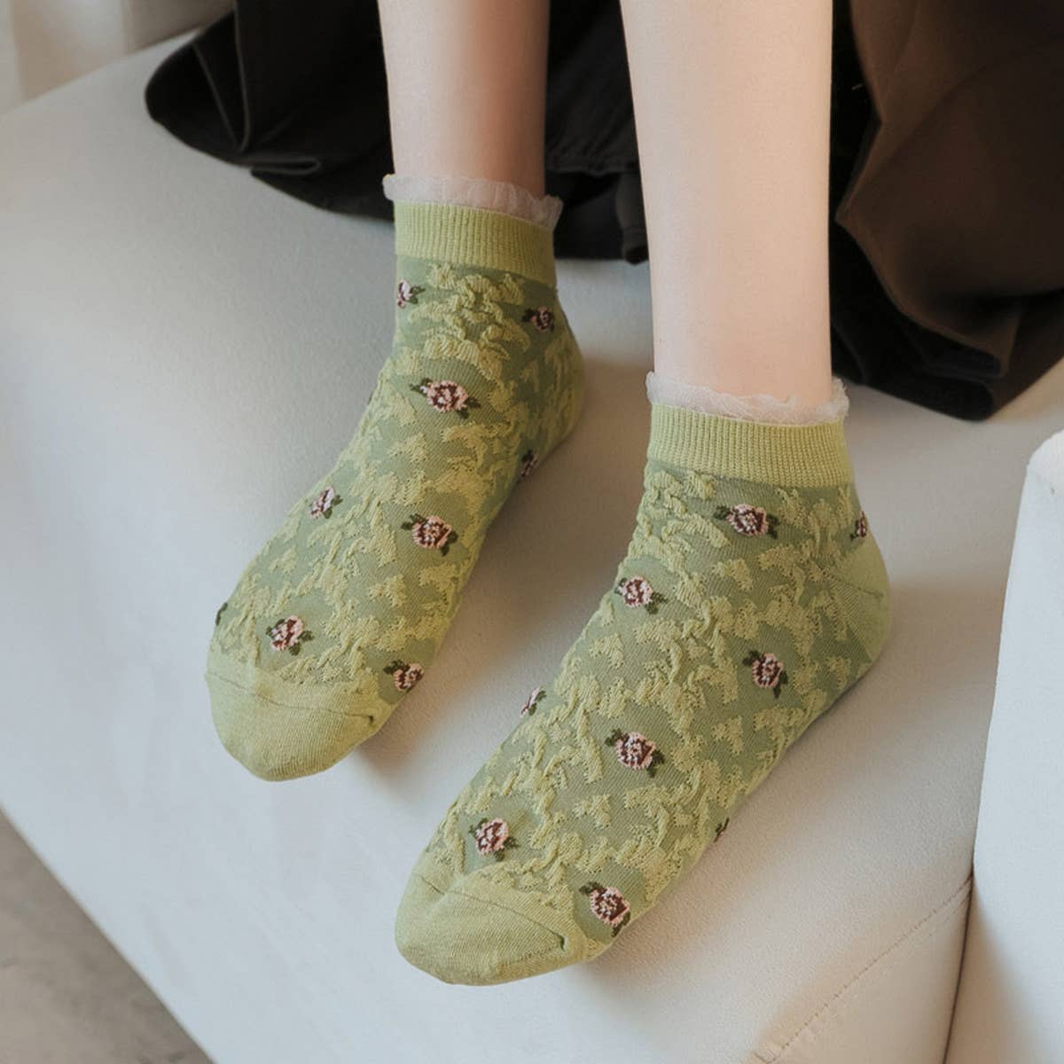 NEW STYLE SHALLOW LACE SOCKS_CWMS0669