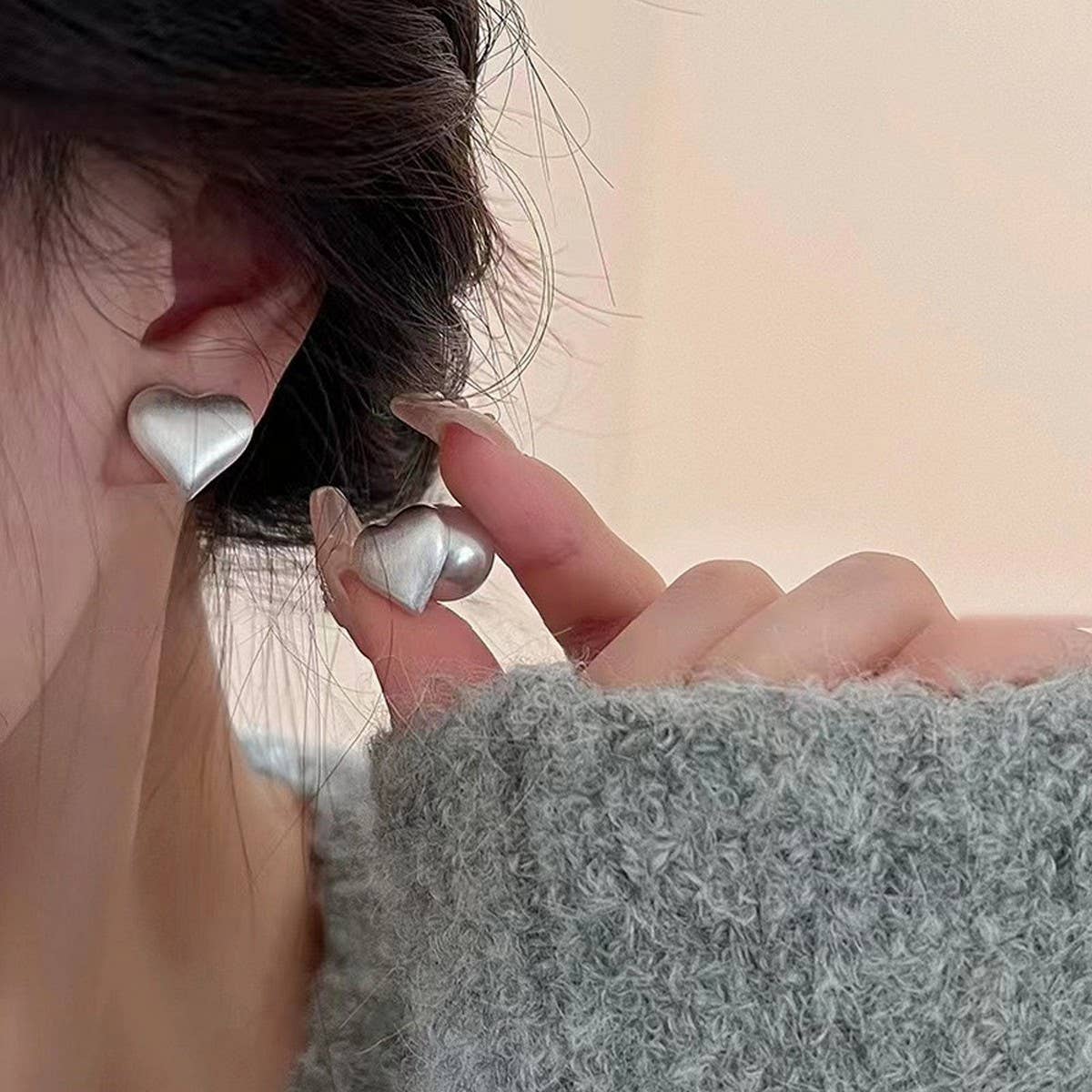 VALENTINE'S DAY FASHION HEART PEARL METAL EARRINGS