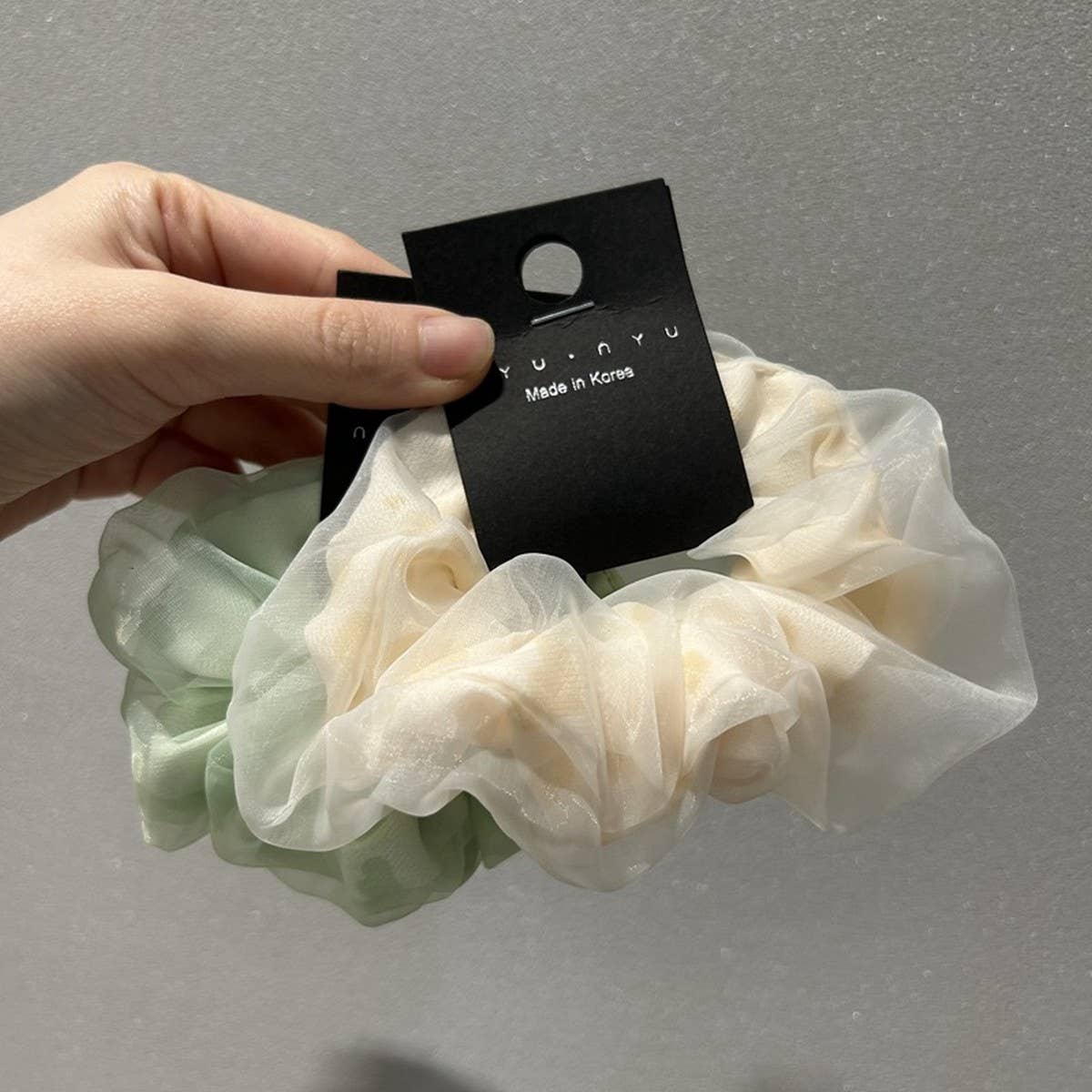 SWEET DOUBLE-LAYERED HAIR SCRUNCHIES
