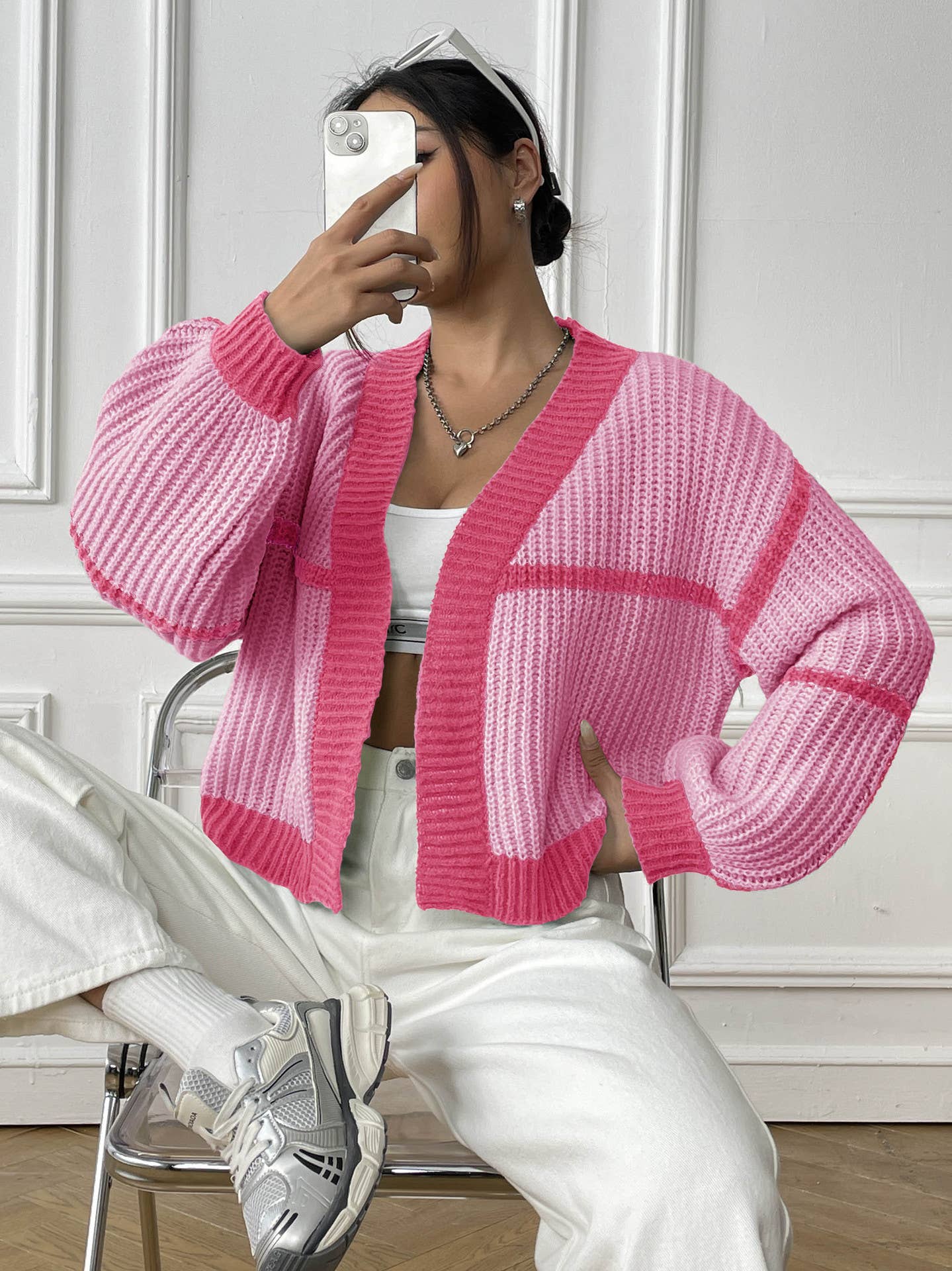 COLOR CONTRAST PATCHWORK SHORT LOOSE CARDIGAN