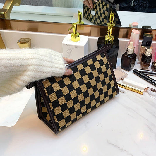 NEW LATTICE FLAT LARGE CAPACITY COSMETIC BAG_CWAB4480